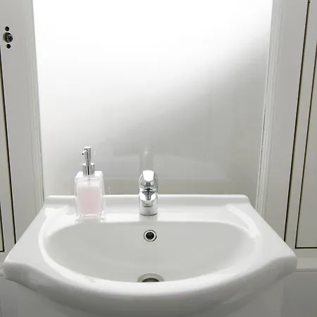 Apartment Bnbapple *